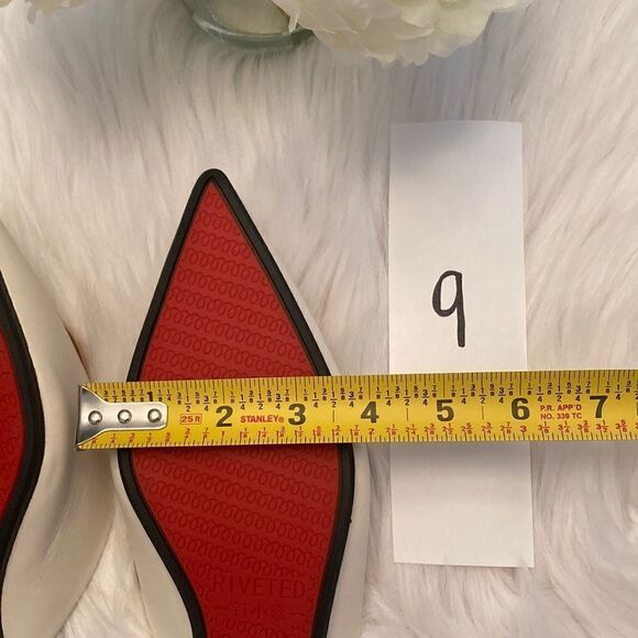 Riveted Black Gold Faux Leather Pointed Toe Flat Mules Shoes - Picture 10 of 15